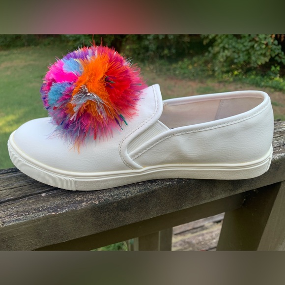 Betsey Johnson Feather Pom-Pom Leather Sneakers - Picture 16 of 16